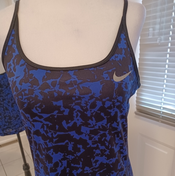 4/$80 Dri-Fit Nike Racer Back Tank Top - Size Small - Picture 2 of 7